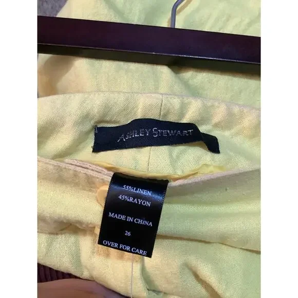 Ashley Stewart Yellow Capris Size 26 - Picture 3 of 4